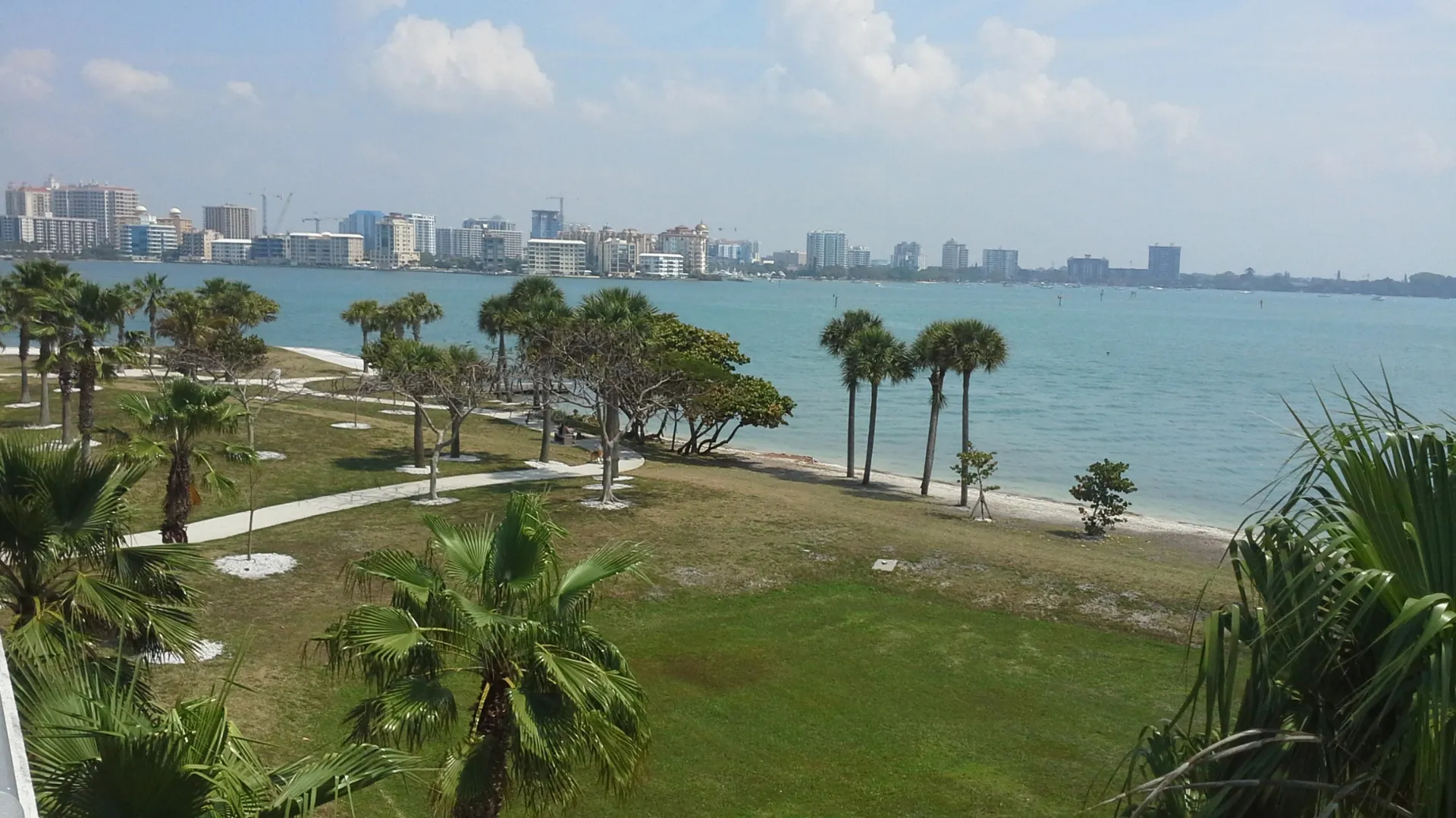 Sarasota, Florida, viewed from Bayfront Park / Island Park looking across Sarasota Bay toward the city’s downtown skyline.